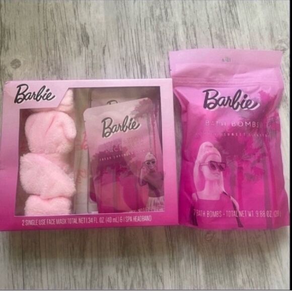 COPY - Last One Barbie Spa Set Tropical Bath Bombs, Face Mask & Pink Headband N… - Picture 2 of 10